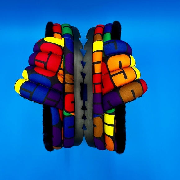 🌈 Women’s UGG Pride Slide - Picture 7 of 8